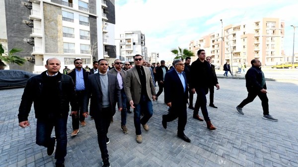 جولة داخل كورنيش المنصورة الجديدة ومشروع جنة.. وزير الإسكان ومحافظ الدقهلية يتفقدان