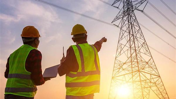 بعد تجديد الثقة| وزير الكهرباء: نستهدف التوسع في مشروعات الربط الكهربائي والطاقة المتجددة