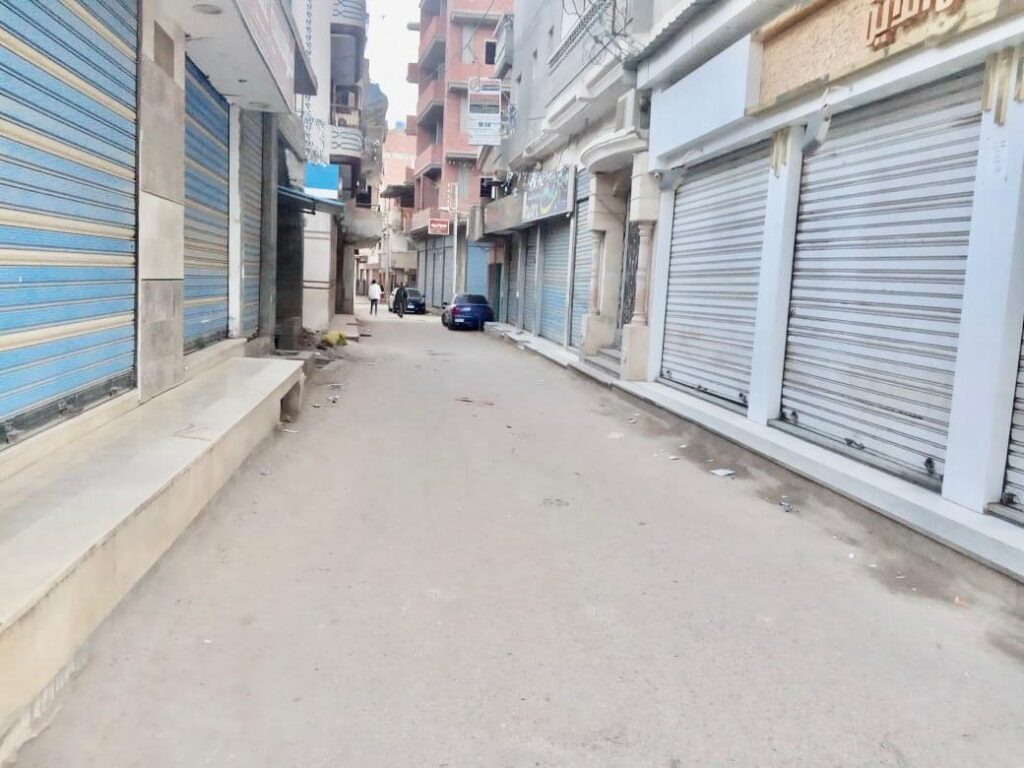 بأوامر الحكومة| مواعيد غلق المحلات والمطاعم بشكل استثنائي ولمدة شهر