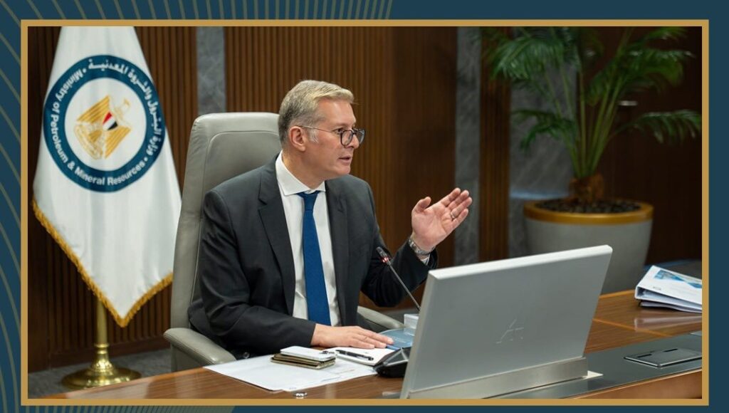 استعدادات مبكرة لتوفير الغاز الطبيعي في الصيف.. وزير البترول يتابع السيناريوهات