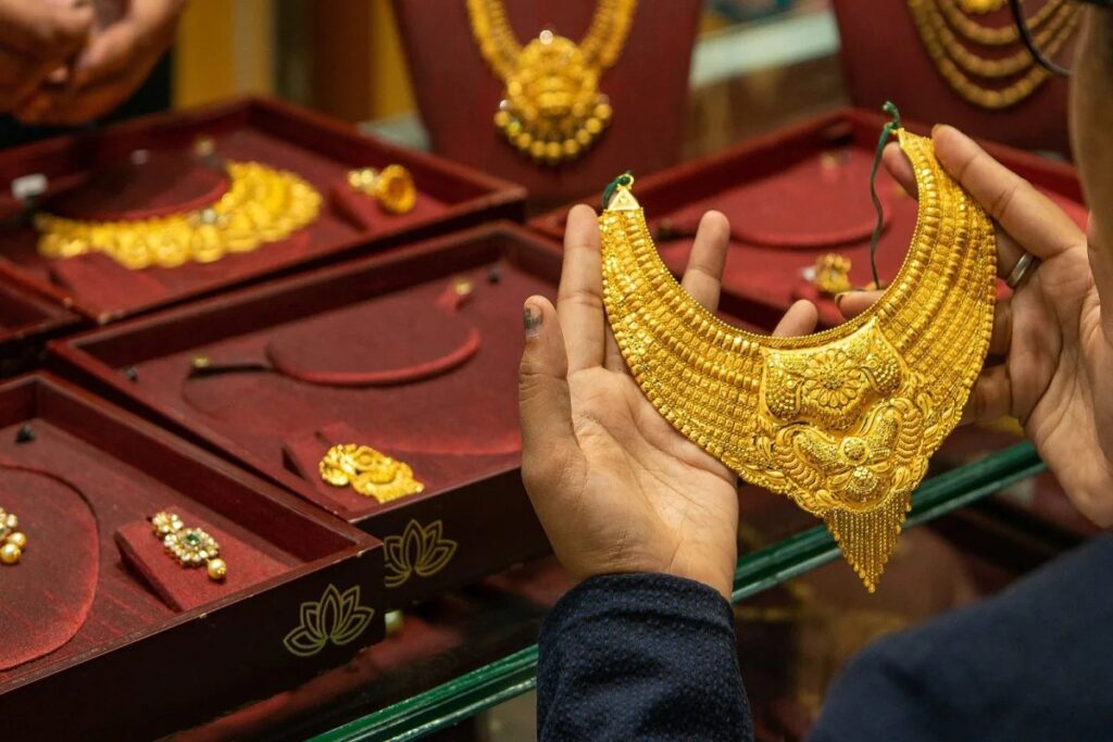 حالة من الترقب في السوق.. أسعار الذهب اليوم 18 أبريل 2026 في مصر