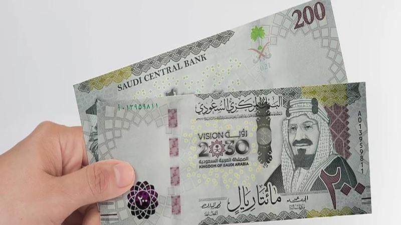الريال السعودي تحت المتابعة اليوم 2 أبريل 2026.. آخر تطورات السعر في السوق