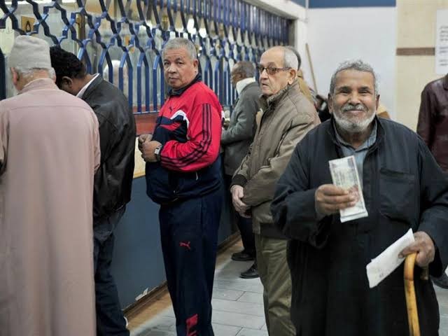 موعد صرف معاشات مايو 2026| إليك أماكن الصرف وطريقة الاستعلام
