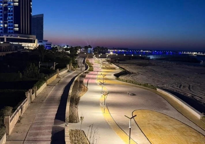 يربط مارينا 7 بمارينا 5| التفاصيل الكاملة لتنفيذ أول ممشى ساحلي متكامل