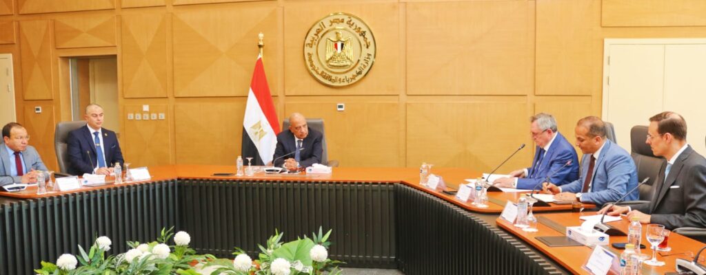 مستجدات مشروعات الطاقة النظيفة ومحطة الضبعة| مباحثات وزير الكهرباء ووفد مجلس الدوما الروسي