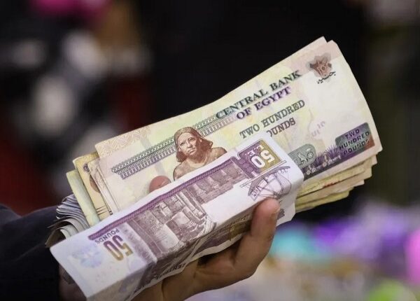 البنك الأهلي المصري يقدم شهادة ادخار ثلاثية| بعائد مجمع 52.50%