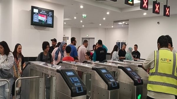 بختام إجازة عيد الأضحى| إقبال تاريخي على مونوريل شرق النيل
