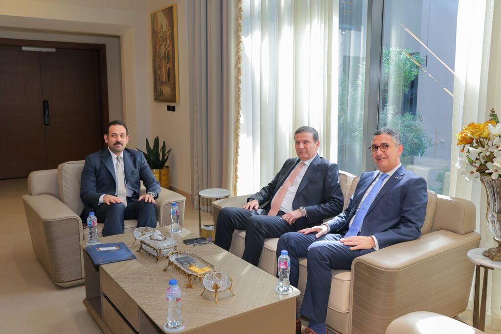 لتعزيز منظومة الأمن الغذائي| تفاصيل مباحثات وزيري التموين والزراعة ومدير مستقبل مصر